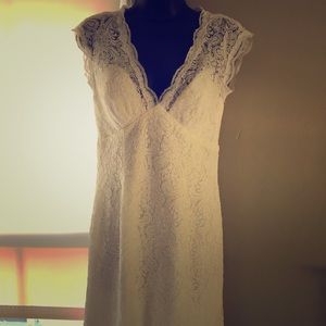 Lace bridal dress S8
